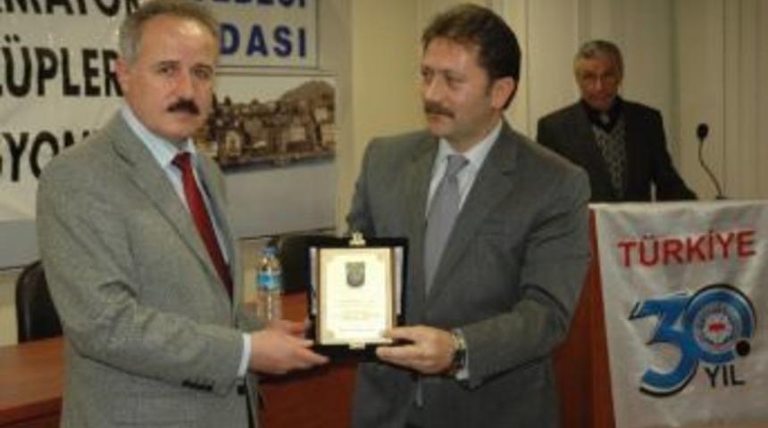 Giresun&rsquo;da 53 Amat&ouml;r Spor Kul&uuml;b&uuml;ne 75 Bin Tl&rsquo;lik Malzeme Dağıtıldı