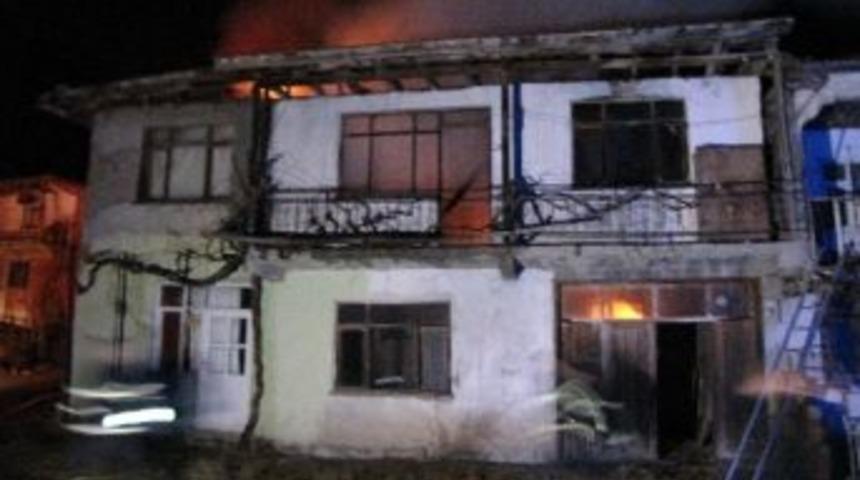 İskilip&rsquo;te Ev Yangını