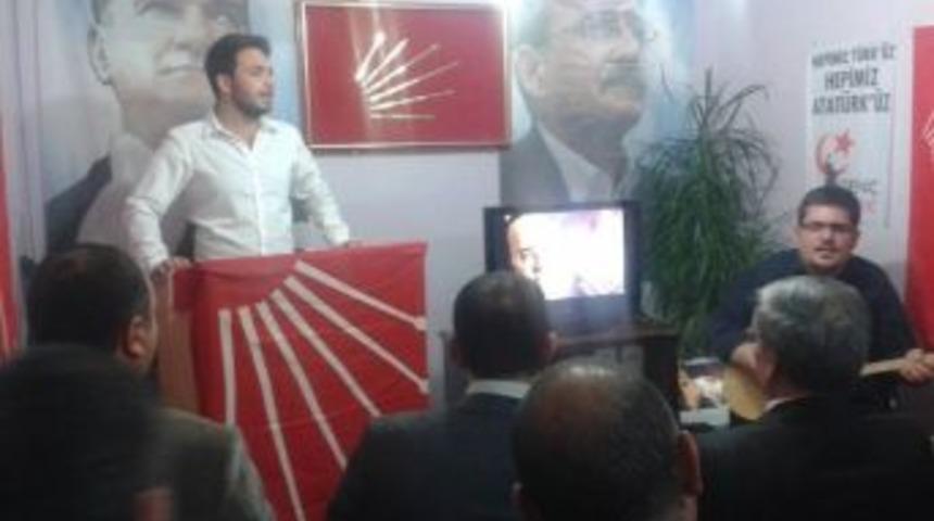 Uğur Mumcu Erzurum&rsquo;da Chp&rsquo;li Gen&ccedil;ler Tarafından Anıldı