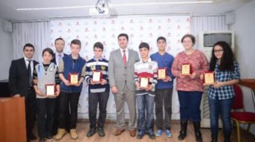 Teog&rsquo;da İzmir&rsquo;den 7 Birinci &Ccedil;ıktı