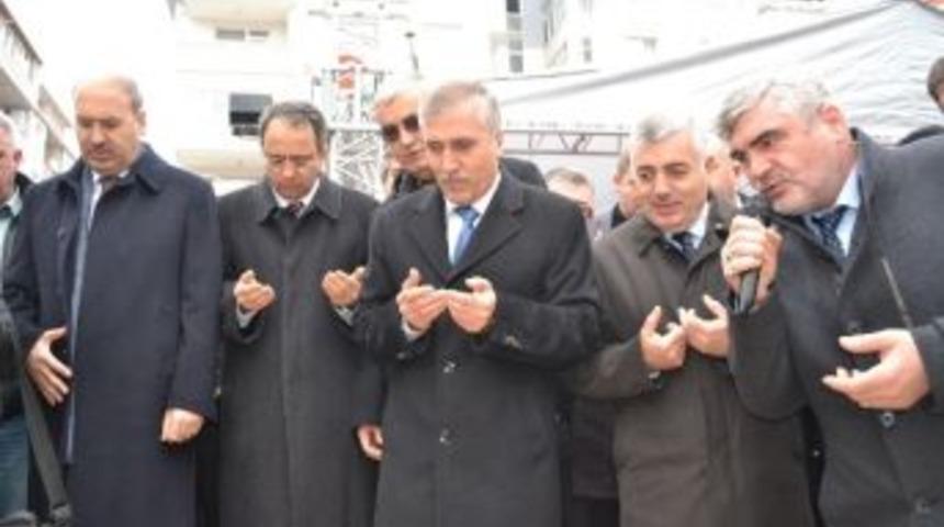 T&uuml;rkiye Tarım Kooperatifleri Merkez Birliği Genel M&uuml;d&uuml;r&uuml; Kutlu: &ldquo;t&uuml;rkiye&rsquo;nin En B&uuml;y&uuml;k &Ccedil;ift&ccedil;i Ailesiyiz&rdquo;