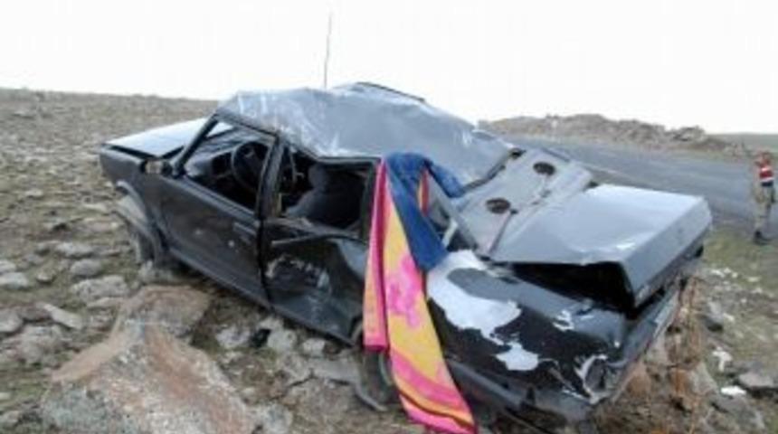 Şanlıurfa'da Otomobil Takla Attı: 2 Yaralı