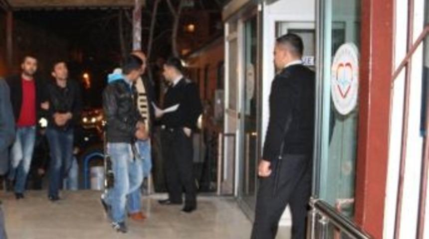 Evlerde Hırsızlık Yapan Şahıslar Tutuklandı