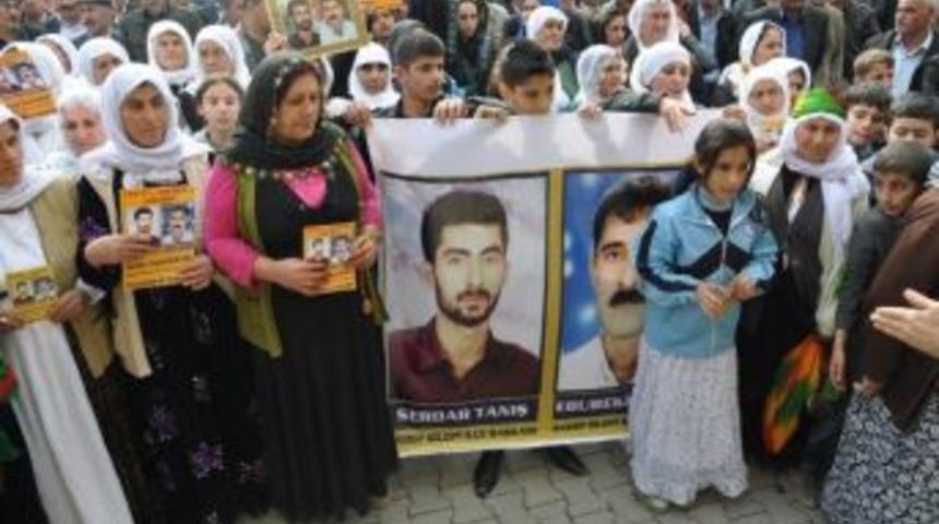 Silopi&rsquo;de 13 Yıl &Ouml;nce Kaybolan 2 Hadep'li Anıldı