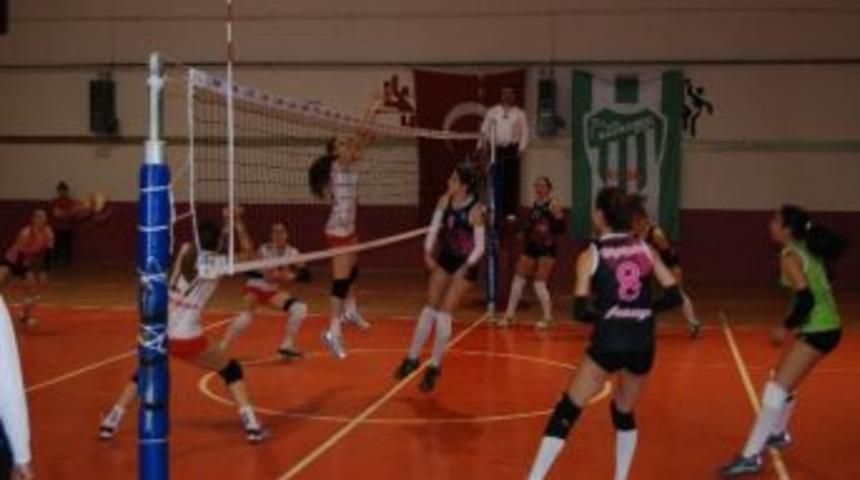 Yeşil Bayrami&ccedil;spor Kendi Evinde Yenildi