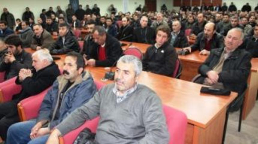 İş Kur &Ccedil;alışanlara Y&ouml;nelik Bir Toplantı D&uuml;zenledi