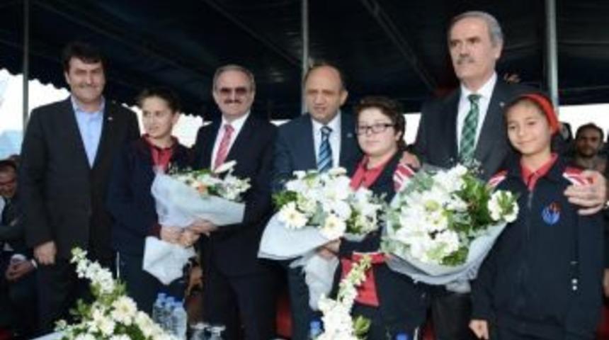 Bilim Ve Teknoloji Merkezi'ne Muhteşem Bina