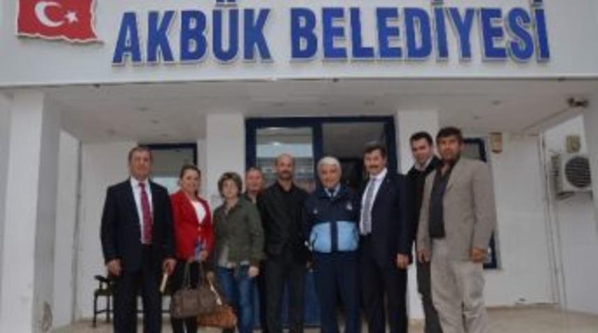 Chp&rsquo;li Sandalcı: &ldquo;ufuk D&ouml;ver İle Didim Siyasetine Kalite Geldi&rdquo;