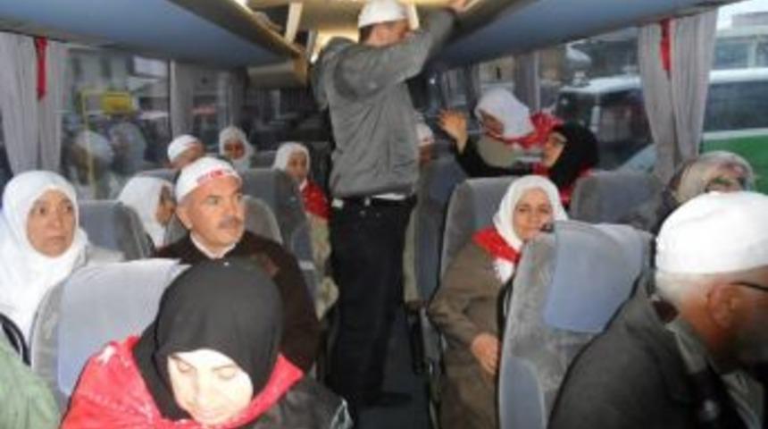 Vefa Tur umrecileri Uğurlandı