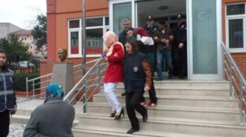 Alaplı'daki b&uuml;y&uuml;k hırsızlığı polis &ccedil;&ouml;zd&uuml;