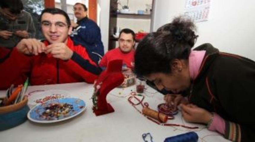 &Ccedil;&rsquo;engel At&ouml;lye İş Merkezi&rsquo;nden Nikah Şekerleri Hizmeti