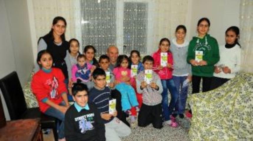 98 Kitap Okudu Bilgisayarı Kaptı