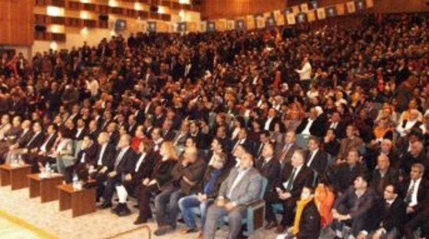 Ak Parti Adaylarını Tanıttı