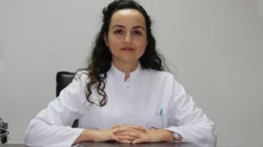 Uzmanından Emzik Kullanımı İ&ccedil;in 'iki' Yaş Uyarısı