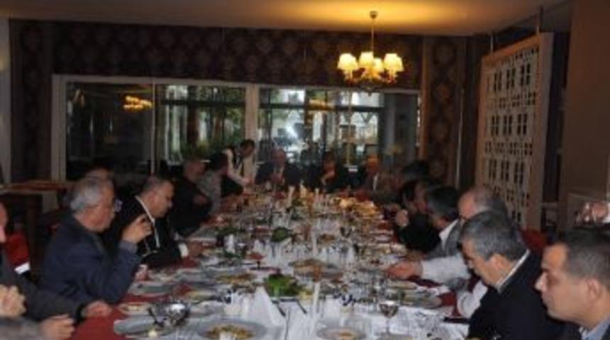 Antalya'da Yerel Se&ccedil;imlere Doğru