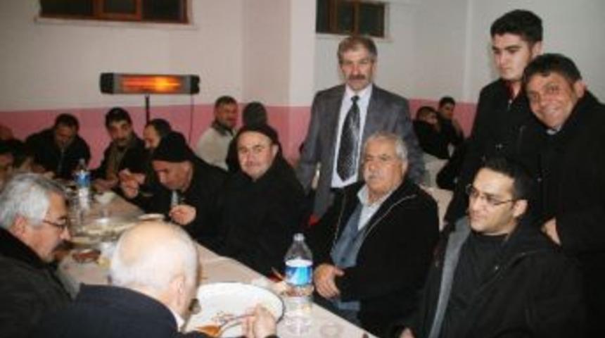 Yozgat&rsquo;ta Muhtar Adayları Arabaşı Geceleriyle Tanıtımlarını Yapıyor