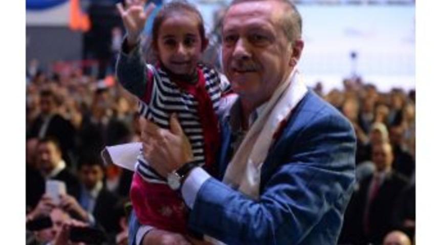 Başbakan Erdoğan, İstanbul İl&ccedil;e Belediye Başkan Adaylarını Tanıtıyor