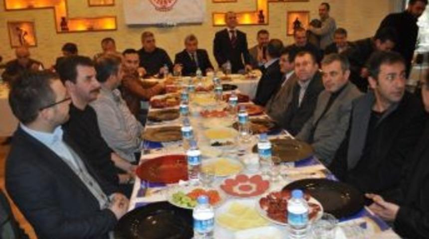 Mhp B&uuml;y&uuml;kşehir Belediye Başkan Adayı Mesander &Uuml;yeleri İle Biraraya Geldi