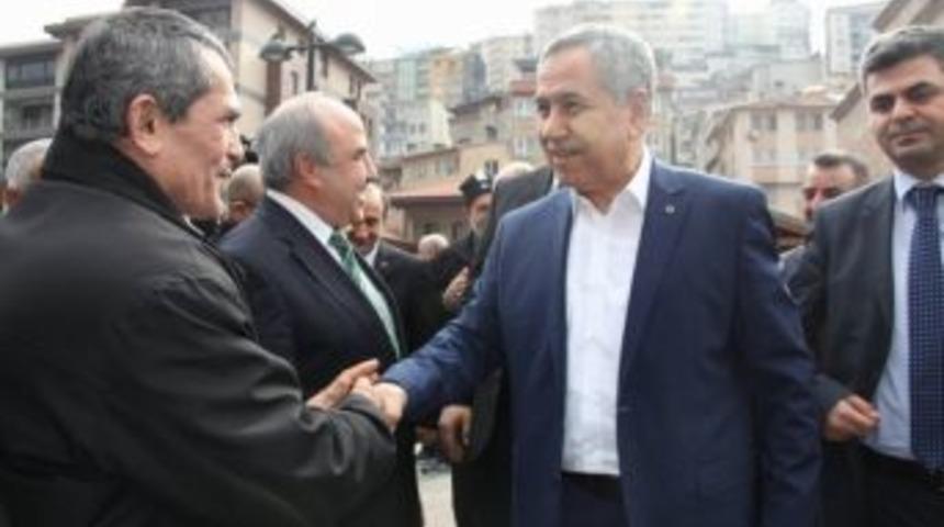 Arın&ccedil;: "ak Parti'nin Eskisi Chp'nin Baş Tacı Oldu"