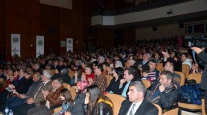 &ldquo;memleket T&uuml;rk&uuml;leri&rdquo; Konseri İlgi G&ouml;rd&uuml;