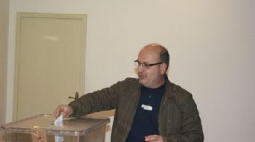 Kahraman G&uuml;ven Tazeledi