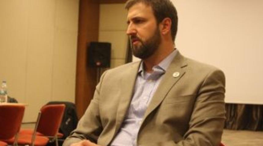 Ofda M&uuml;d&uuml;r&uuml; Konyndyk: &ldquo;suriye&rsquo;de &Ccedil;ocuklara Psiko Destek Vermeye &Ccedil;alışıyoruz&rdquo;