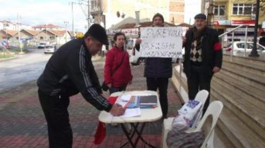 İş&ccedil;i Partisi Muratlı'da İmza Kampanyası Başlattı