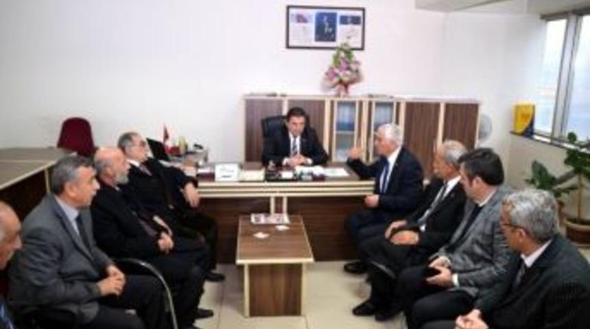 Karakaya Erzincan Kent İ&ccedil;i Ulaşım Kooperatifini Ziyaret Etti