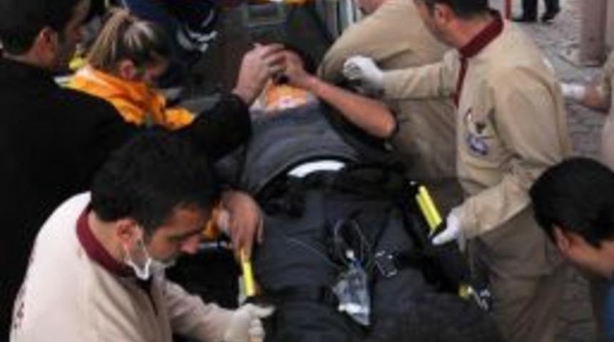 Sivas'ta Yolcu Otobüsünün Şarampole Devrilmesi