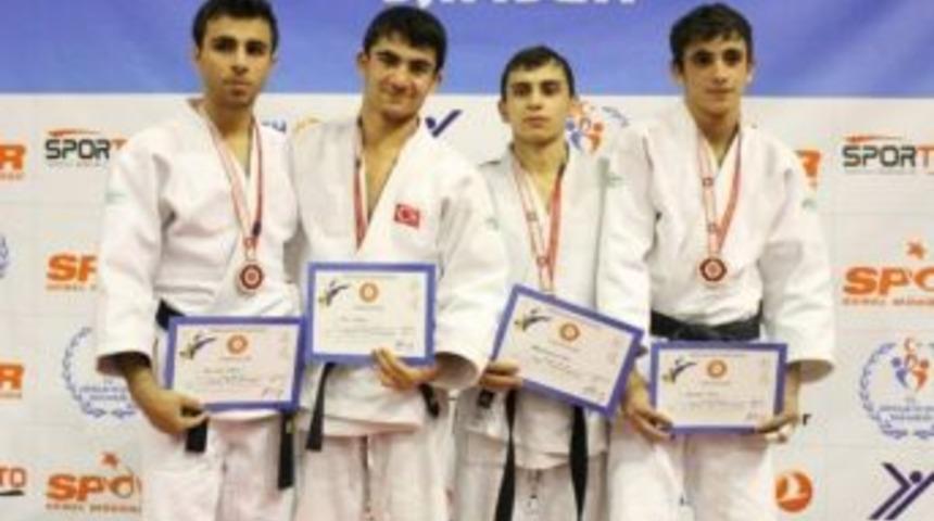 Şanlıurfalı Judocu T&uuml;rkiye Şampiyonu Oldu