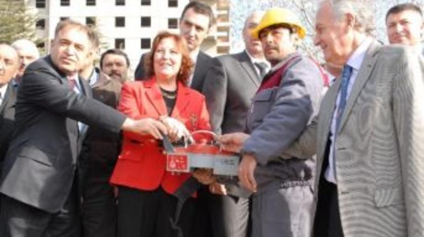 Bolvadin Belediyesi Yeni Hizmet Binasının Temeli Atıldı