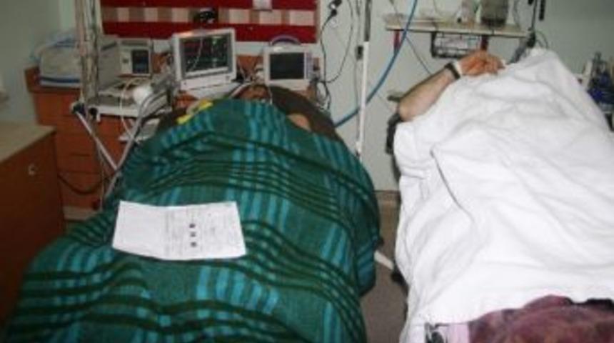 Suriye'den Getirilen 10 Yaralıdan 1'i Hayatını Kaybetti