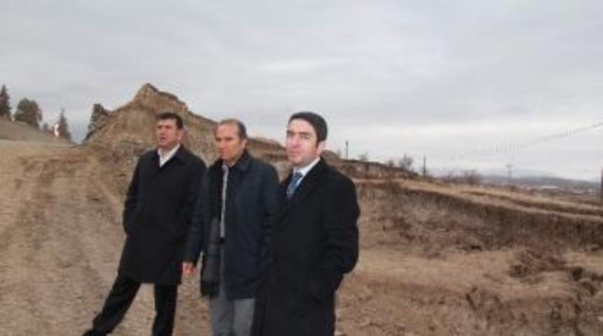 Ağbaba, Heyelanlı Yolda İncelemeler Yaptı