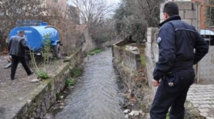 Polisten &lsquo;torbacı&rsquo; Operasyonu