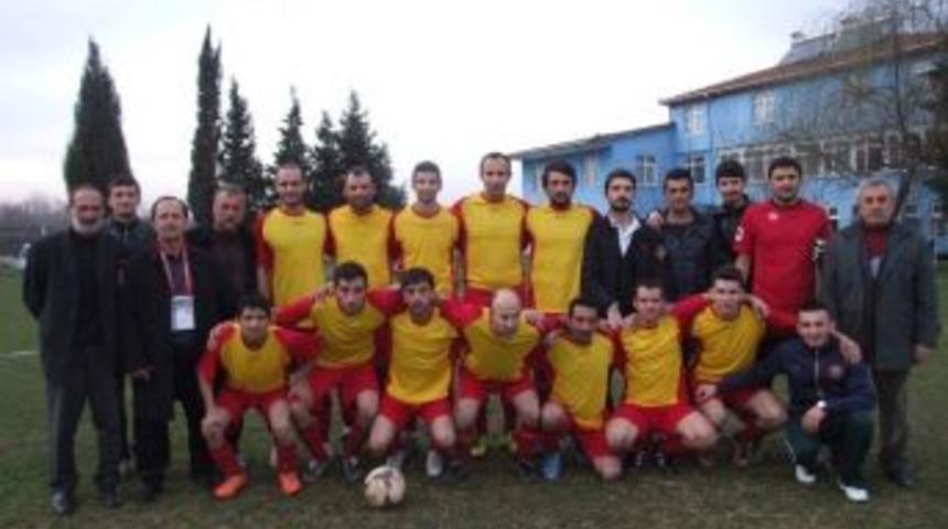 Budaklarspor&rsquo;da Y&uuml;zler G&uuml;l&uuml;yor