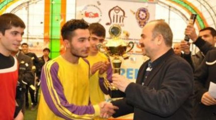 Siirt'te Halı Saha Turnuvası Sona Erdi