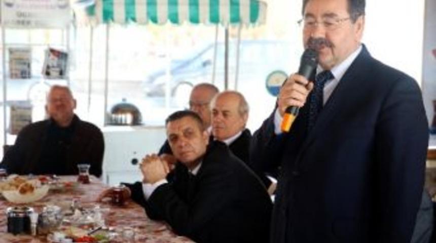 G&ouml;lbaşı&rsquo;nda Birlik Kahvaltısı