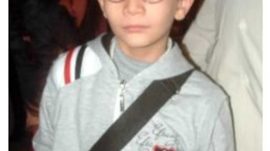 K&uuml;&ccedil;&uuml;k Umreci Samet İlgi &Ccedil;ekti