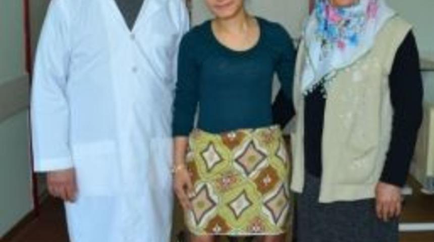 Gen&ccedil; Kızın Boyu 9 Santim Uzatıldı