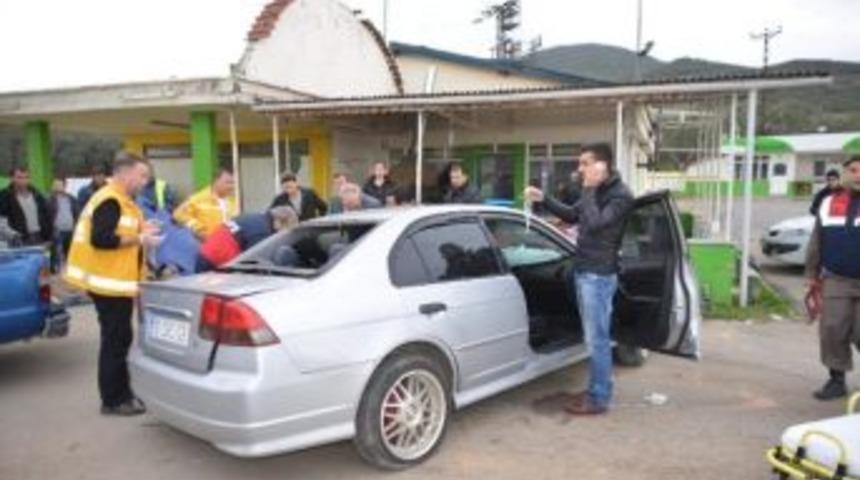 Benzinliğe Dalan Otomobilde Yaralan Şahıs Hayatını Kaybetti