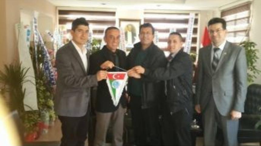 İşitme Engelliler Spor Kul&uuml;b&uuml;'nden Ziyaretler