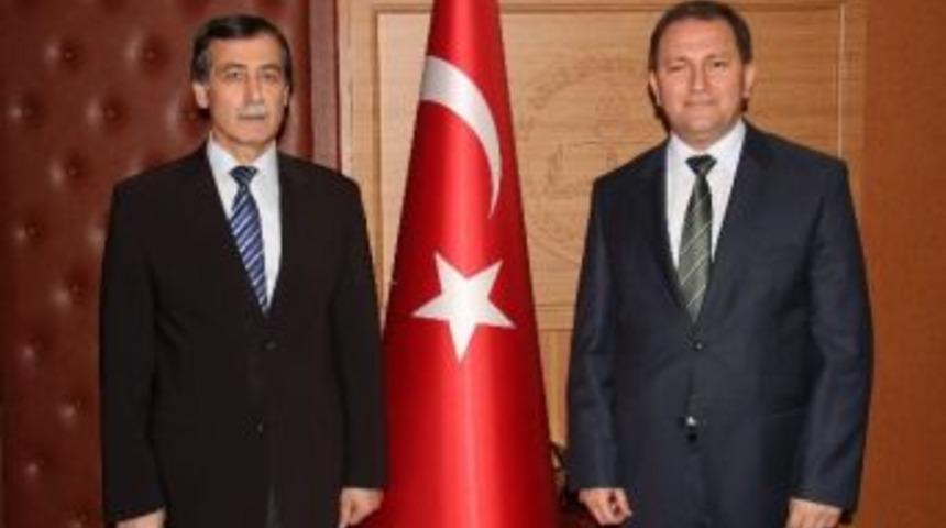 Yeni Milli Eğitim M&uuml;d&uuml;r&uuml; G&ouml;reve Başladı