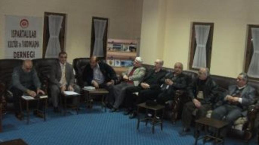 Konya&rsquo;da Ispartalılar Derneği&rsquo;nin Konferansları Devam Ediyor
