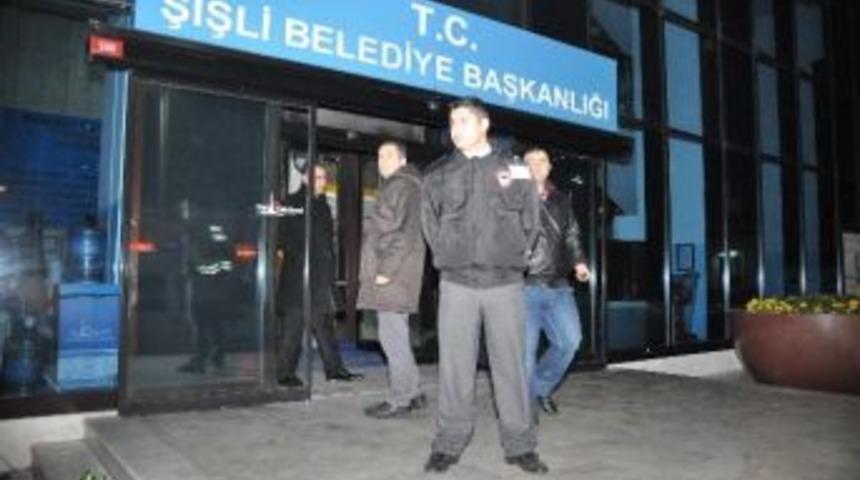 Şişli Belediyesine Silahlı Saldırı İddiası