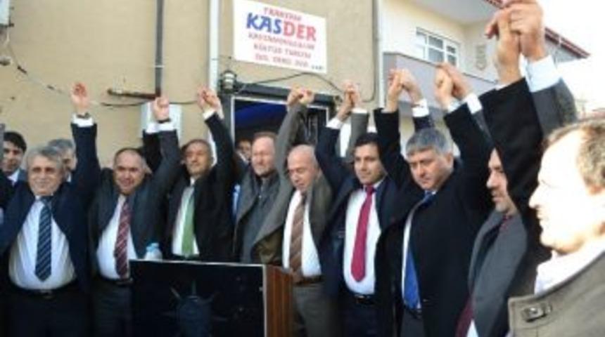 Ak Parti Kapaklı Belediye Başkan Adayı Karadeniz: &ldquo;işimiz Hizmet, G&uuml;c&uuml;m&uuml;z Millet Olacak&rdquo;
