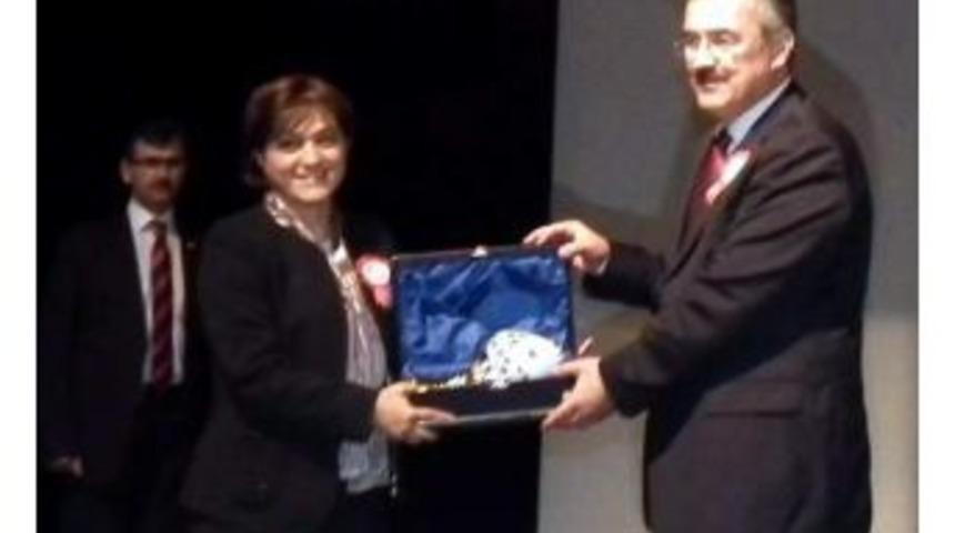 &lsquo;kadınlar İ&ccedil;in Meslek Eğitimi Projesi&rsquo; Tanıtım Toplantısına Yoğun İlgi