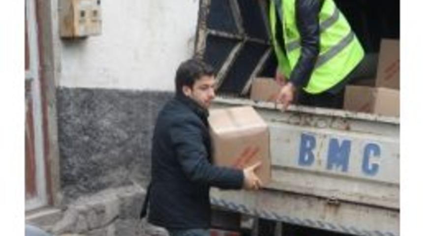 Bir El De Siz Uzatın