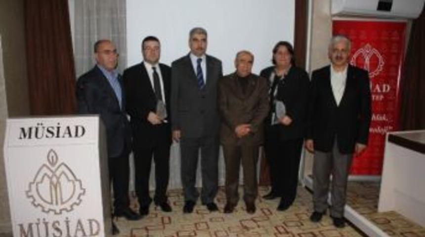 İş Yeri Ve İş&ccedil;i G&uuml;venliği, İhracat Ve İthalatla İlgili Bilgilendirme Toplantısı Yapıldı