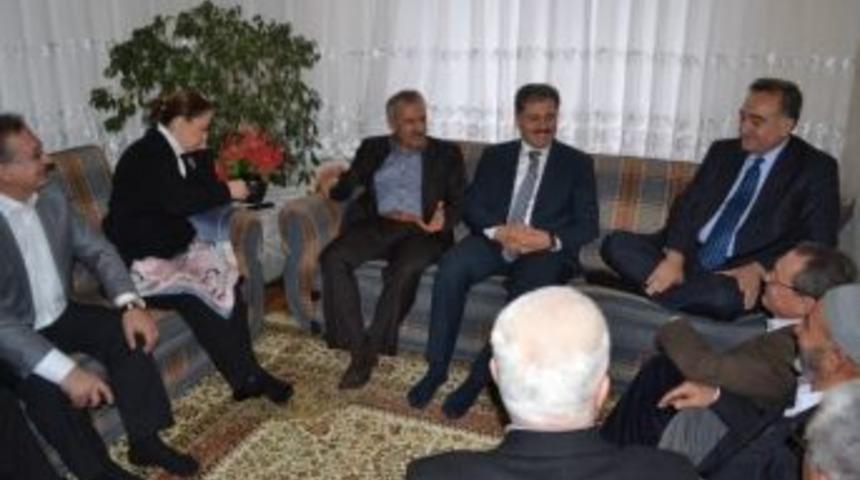 Ak Parti Ak&ccedil;adağ&rsquo;da Se&ccedil;im Startını Verdi