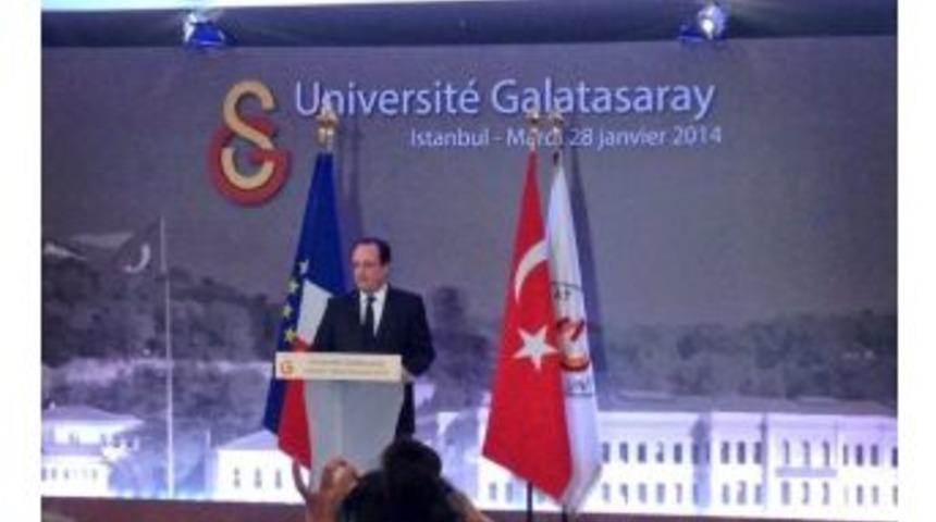 İlber Ortaylı, Fransa Cumhurbaşkanı’nı Dinlerken Fenalaştı